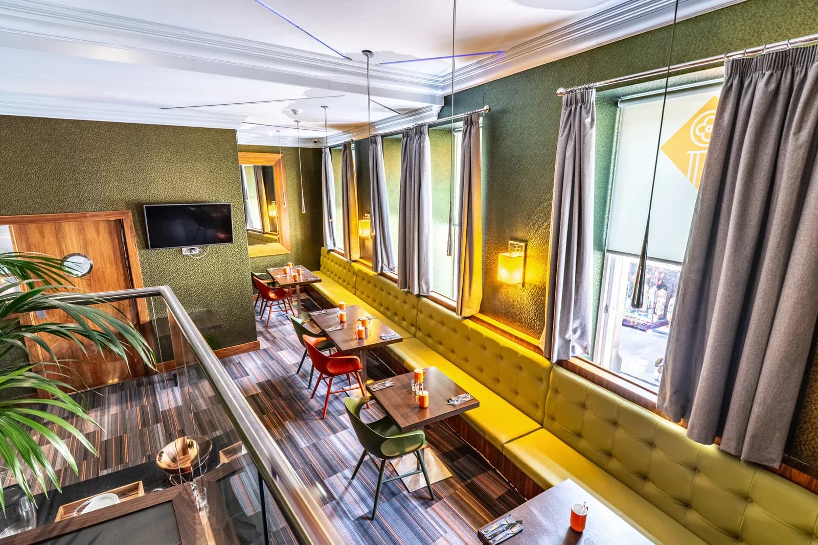 Breakfast Room