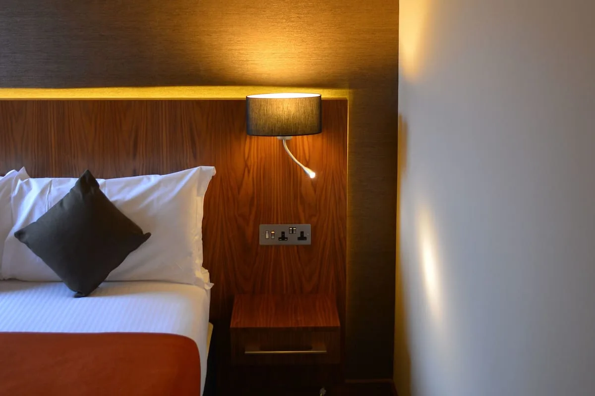 Classic Double Room at The Place Hotel, Edinburgh, photo 3