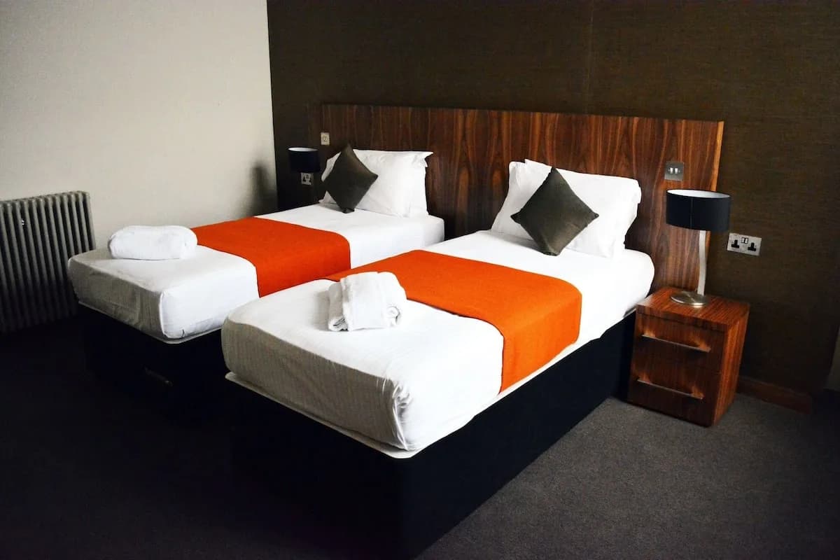 Classic Twin Room